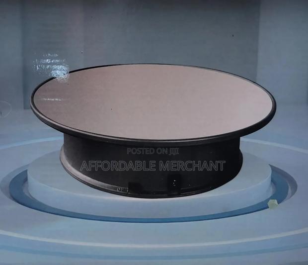 Rotating Display Stand · Photo 2
