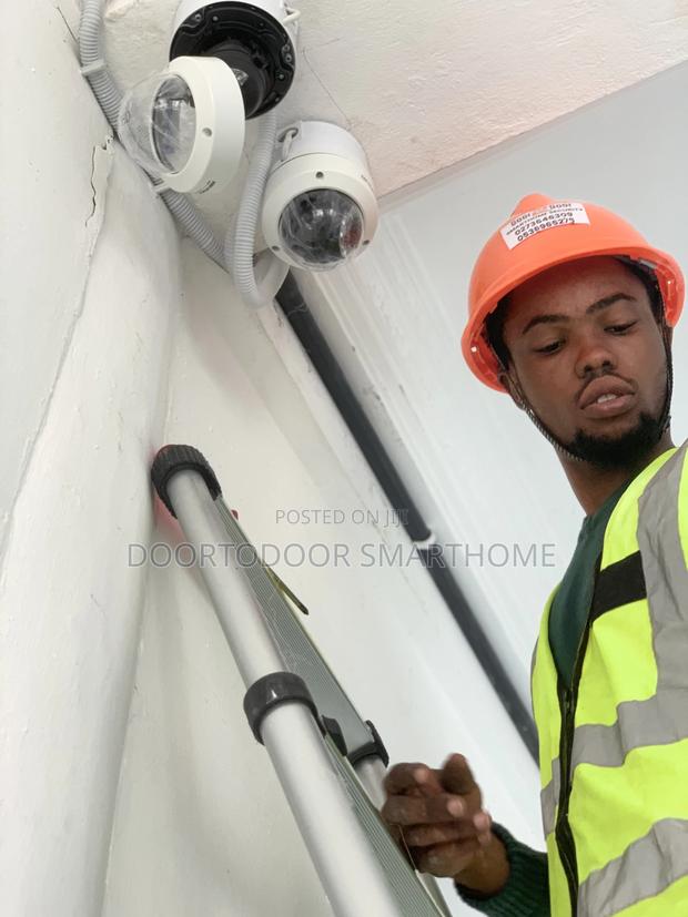 CCTV Cameras and Installation · Photo 4