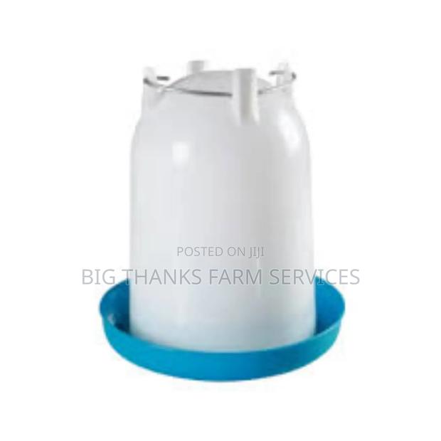 6l Fowl Drinkers · Photo 2