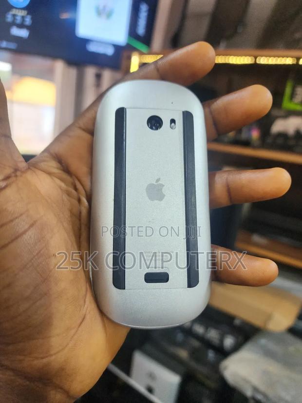 Apple Magic Mouse photo 3