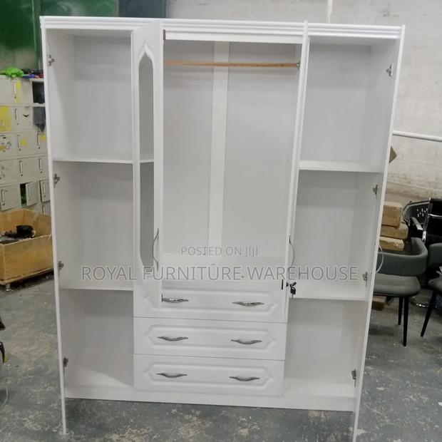 Foreign 4-Doors Wooden Wardrobe · Photo 3