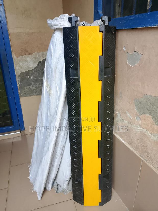Cable Bumper - (1) Meter Length. · Photo 4