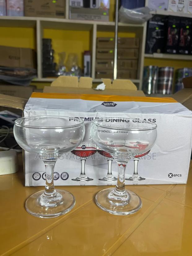 Martini Champagne Glass (Mixed) photo 2