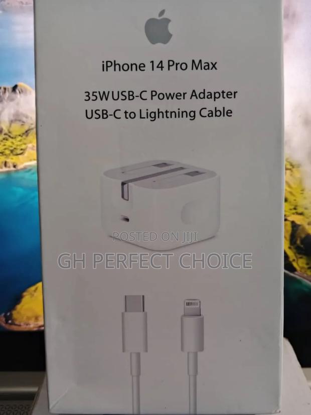 iPhone Type C Fast Charger - Chargesphere · Photo 1
