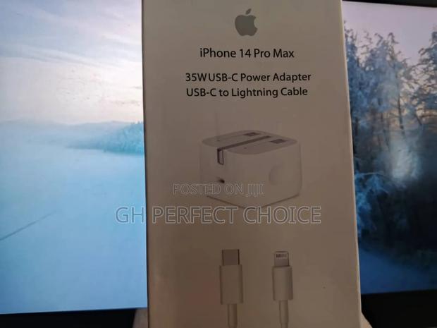 Apple's Chargegenie Fast Charging Type C Charger · Photo 1