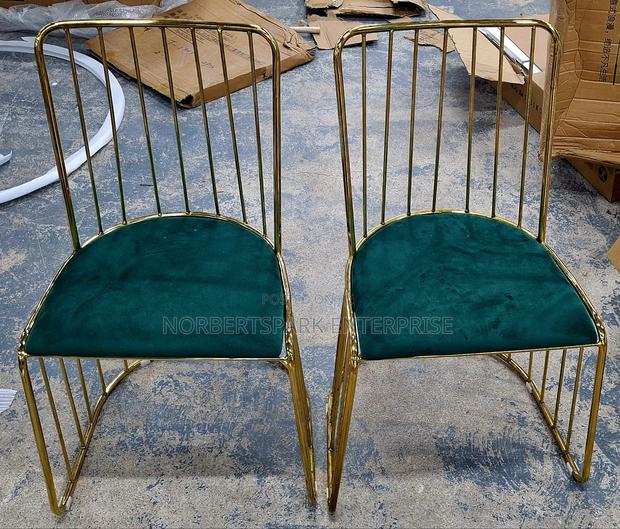 Chair(202) · Photo 4