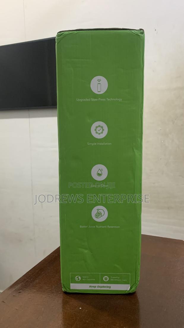 Oraimo Easy Juice Mini Portable Slow Juicer photo 2