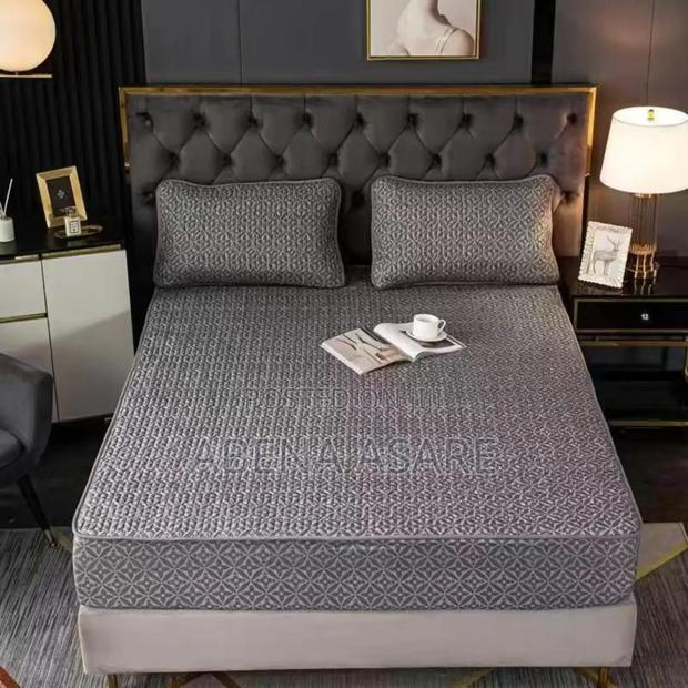 Waterproof Bedsheets photo 2