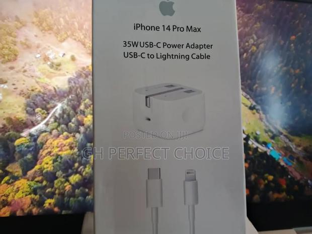 Powersurge iPhone Type C Fast Charger · Photo 2