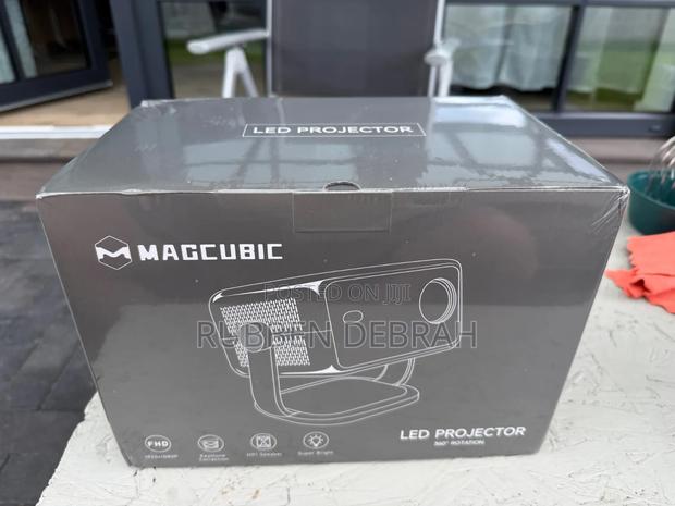 Flick Advanced Projector photo 4
