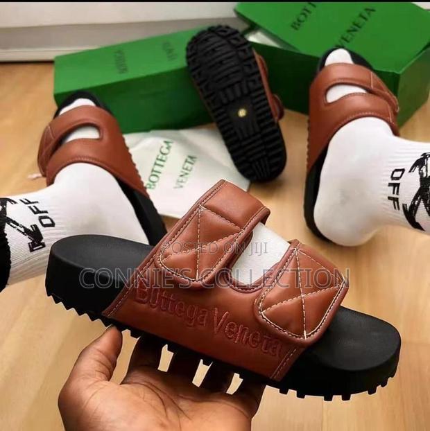Bottega Veneta Slippers Two Belt photo 2