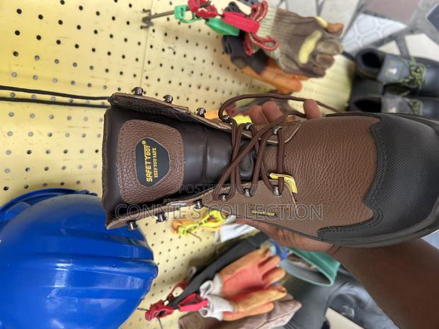 Safetyboy Boot photo 2