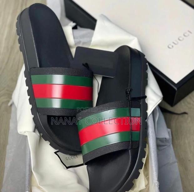 Unisex Gucci Slides · Photo 4