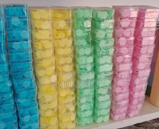 Petals Paper Soap · Photo 4