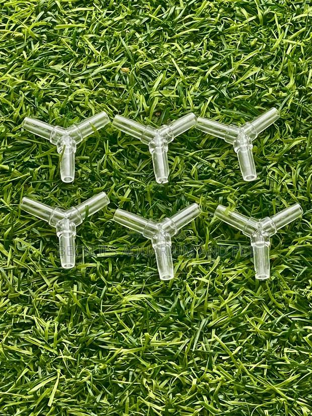 Y - Joint Connector · Photo 4