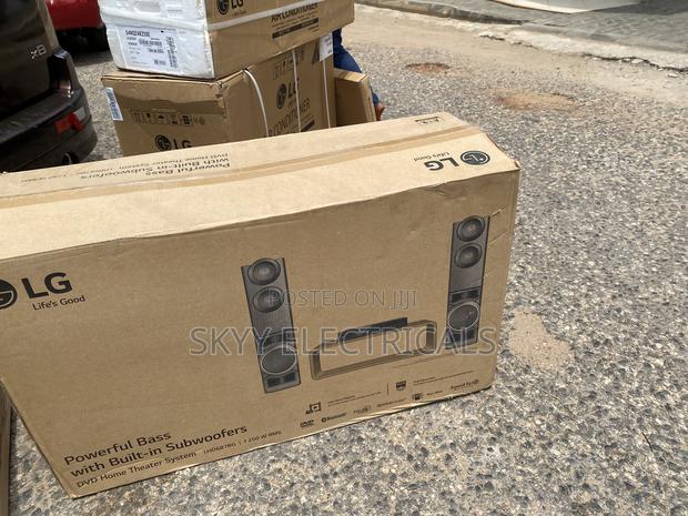 Pg Lg Lhd687bg 1250watts Home Theater System · Photo 4
