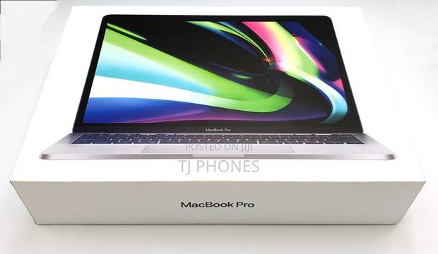 New Laptop Apple MacBook Pro 8GB Apple M1 SSD 512GB