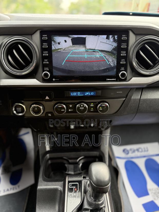 Toyota Tacoma TRD Sport Double Cab 6' Bed V6 AT 2023 Gray