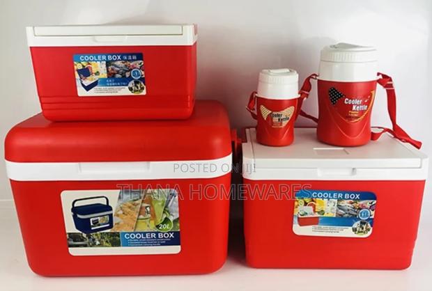 Cooler Ice Chest · Photo 4
