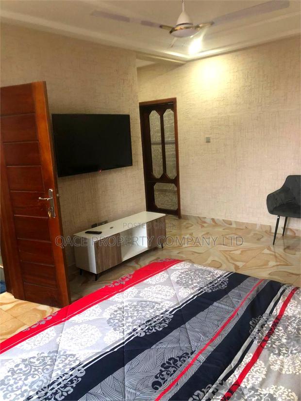 1 Bedroom Apartment Available for Short Stay in Lashibi photo 5
