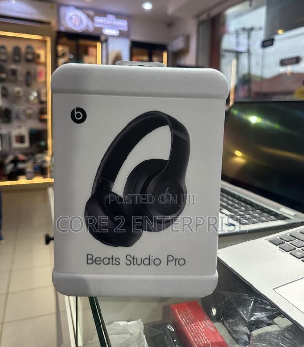Brand New Beats Studio Pro Wireless Headphones · Photo 3