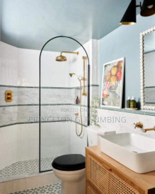 Wash Room Accessories Instalation