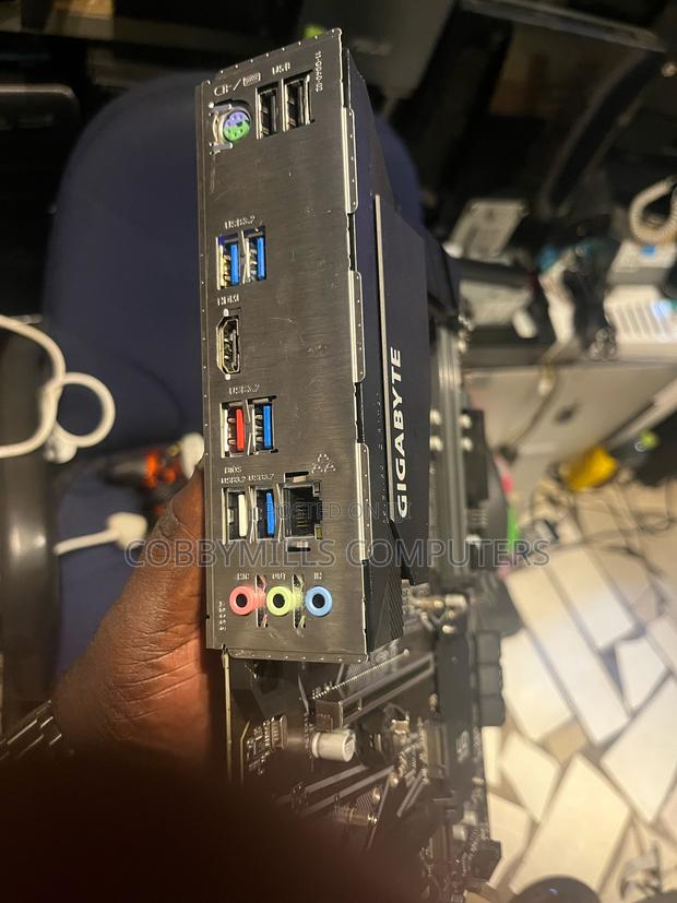 Gigabyte Z490-Ud Motherboards photo 3