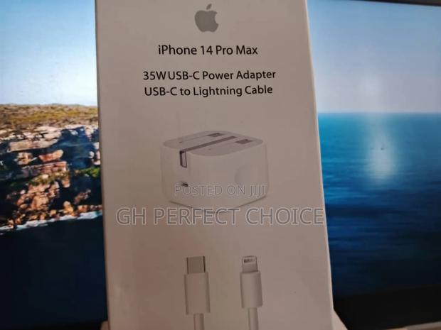 Turbocharge Pro iPhone Type C Fast Charger · Photo 2