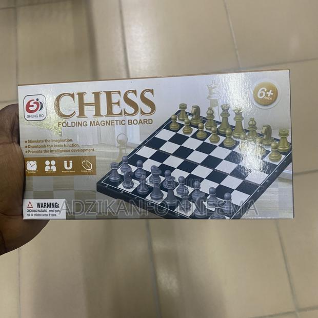 Chess (Magnetic Folding Board) photo 3
