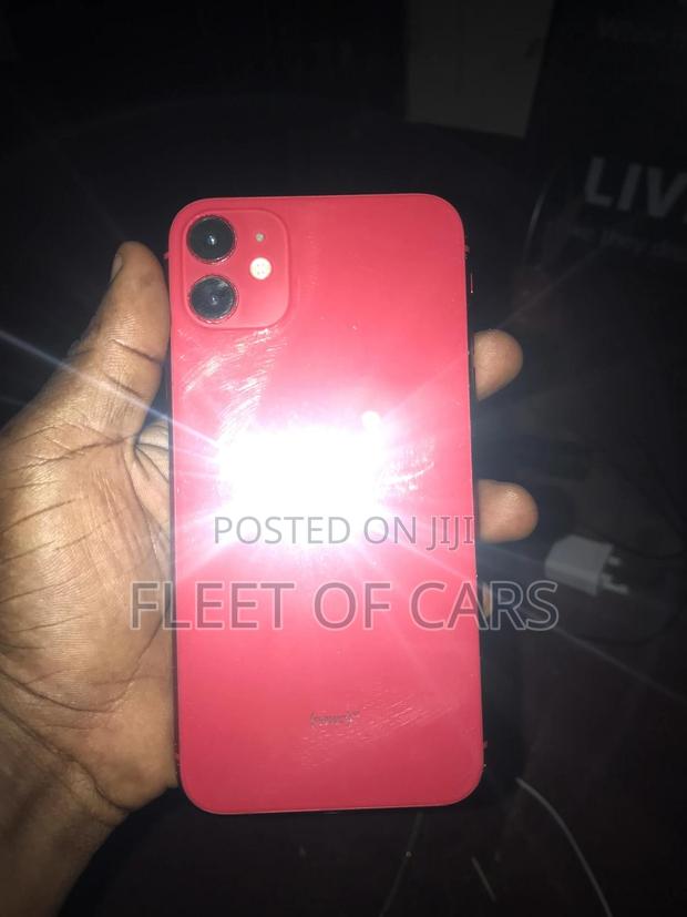 Apple iPhone 11 64 GB Red