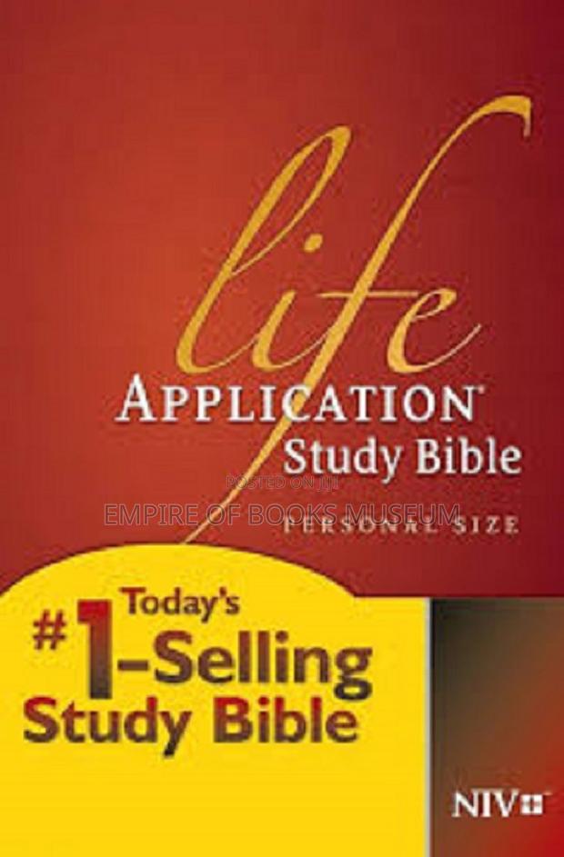 Niv Life Application Study Bible (Hardcover) · Photo 2