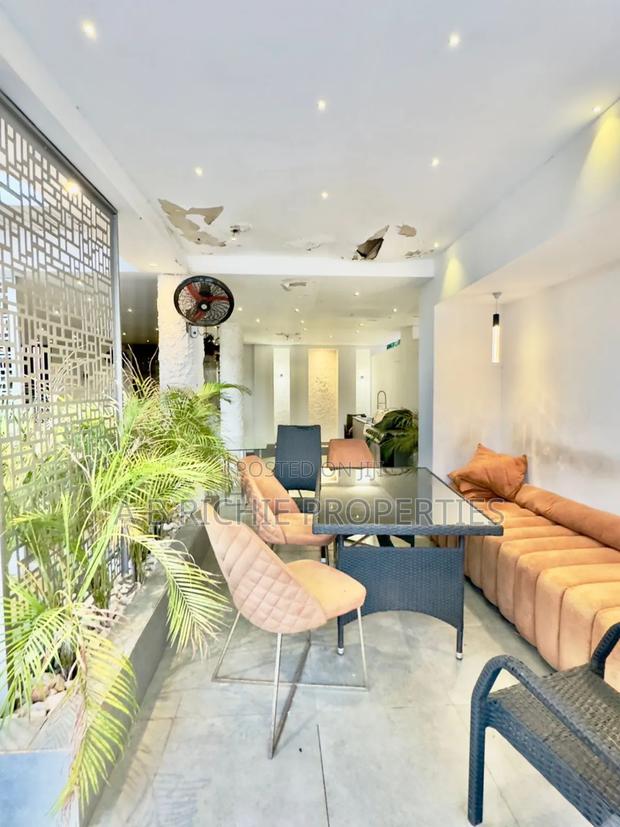 4bdrm Mansion in Ab Richie Properties, Cantonments for sale · Photo 3
