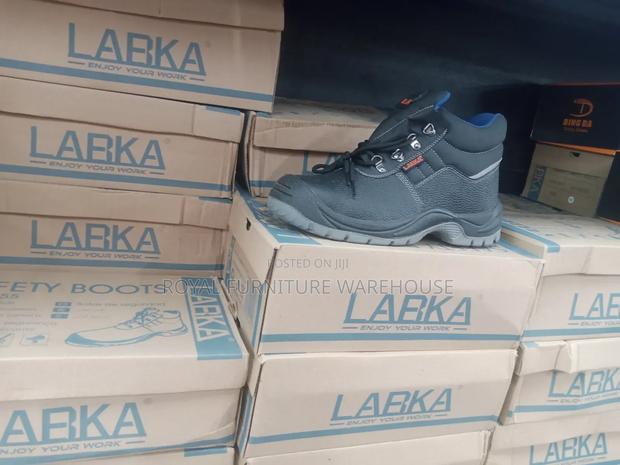 High Quality Labka Safety Shoes · Photo 4
