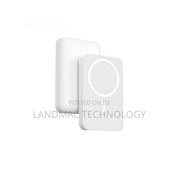Magnetic Wireless Power Bank Charger 10000mah - White · Photo 4