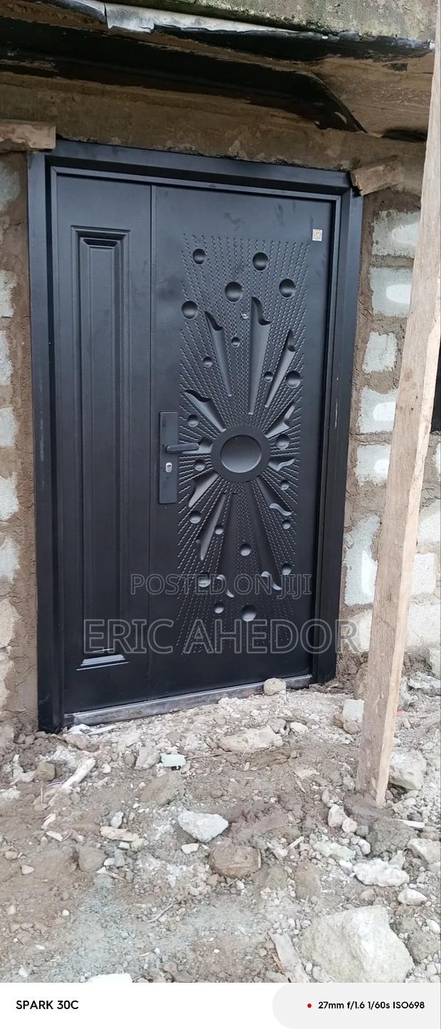One and Half Full Metal Security Door and Accessories · Photo 2