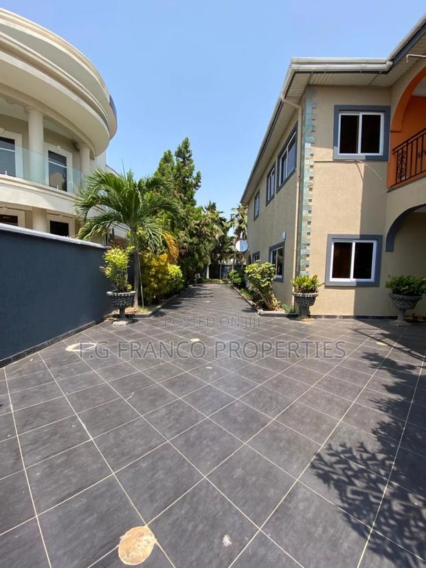 5bdrm House in Kg Franco Properties, Cantonments for sale · Photo 4