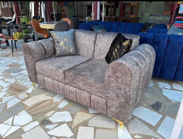 A Nice 2 in 1 Sofas · Photo 2