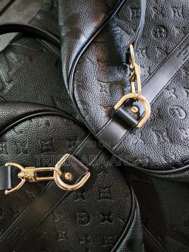 Quality Durable Stylish Bags photo 2
