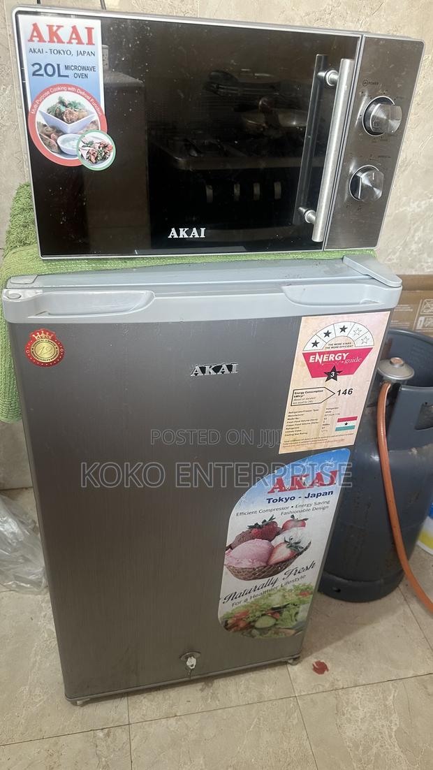 Akai Table Top Fridge