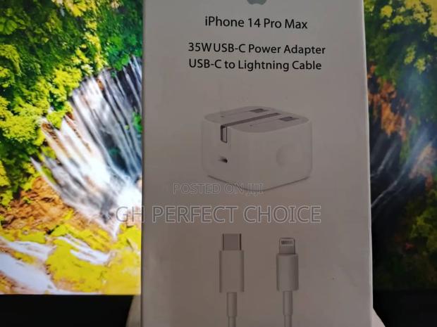 Chargenetwork Fast iPhone Type C Charger photo 2