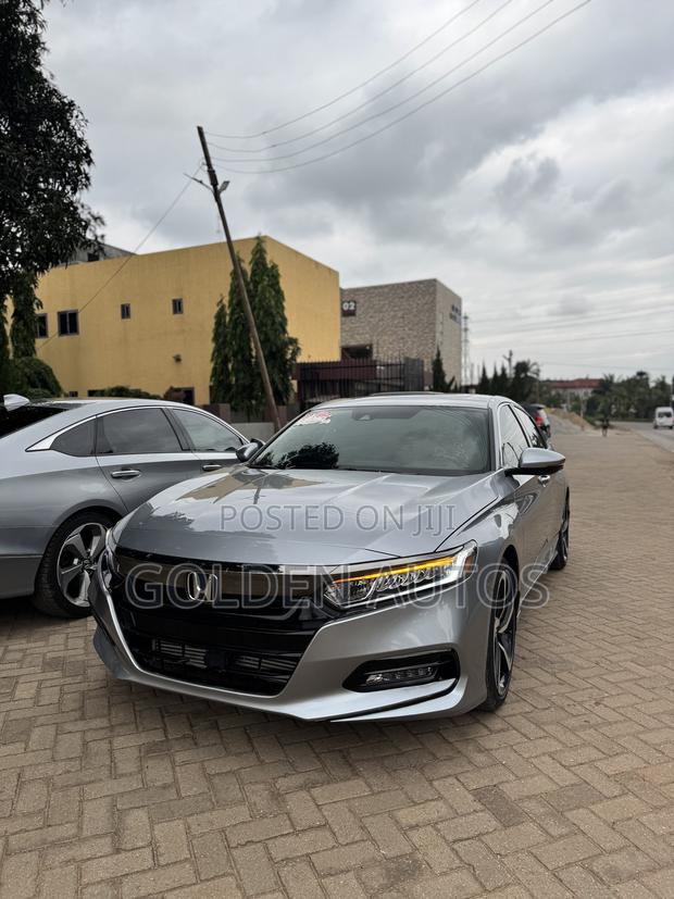 Honda Accord Sport (1.5L 4cyl Turbo 6M) 2019 Gray