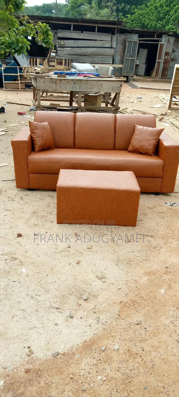 Quality 3 in 1sofa With Pillow and Table · Photo 2