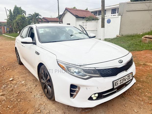 Kia Optima EX 4dr Sedan FWD (2.4L 4cyl 6A) 2017 White photo 6