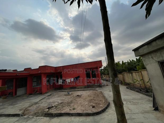 4bdrm House in K Fuseini Estate, Kumasi Metropolitan for sale photo 5