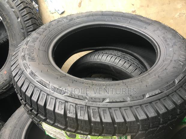 Quality Tyre 215/70r16 photo 2