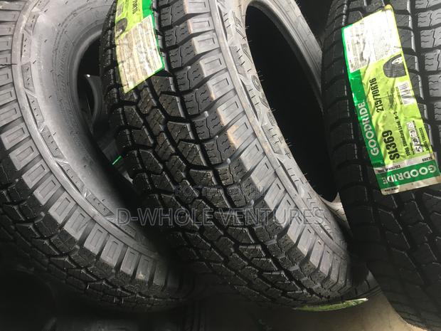 Quality Tyre 215/70r16 photo 4