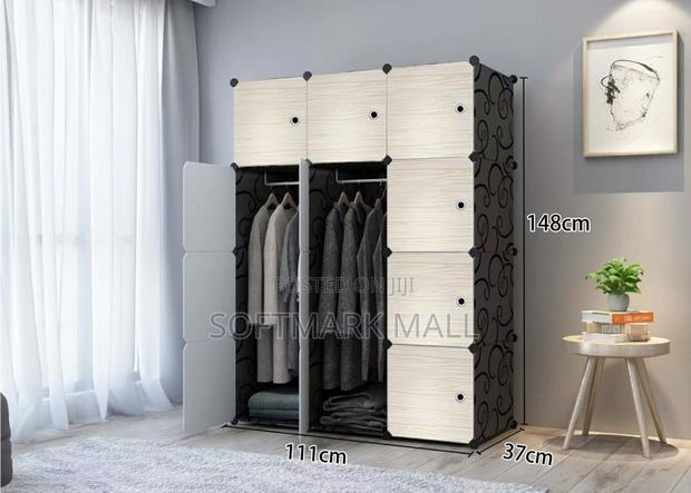 Beautiful 12 Cubes Wardrobe · Photo 2