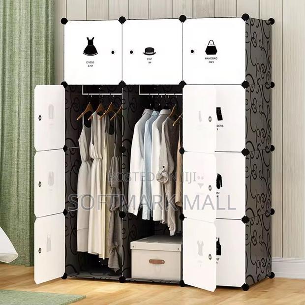 12 Cubes Plastic Wardrobe- Black/White · Photo 2