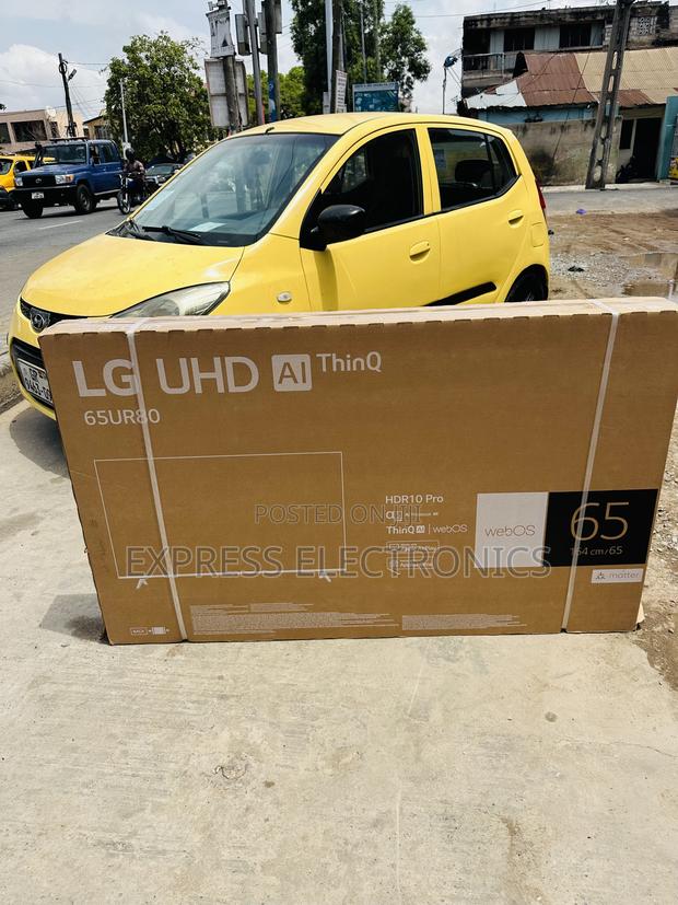 Fantastic Slim Uhd Smart Lg 65ut8000. 2024/ 2025 Model · Photo 3
