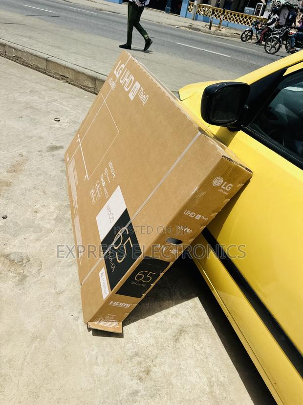 Slim Sleek Uhd Lg 65ut8000. 2024/ 2025 Model Tv · Photo 4